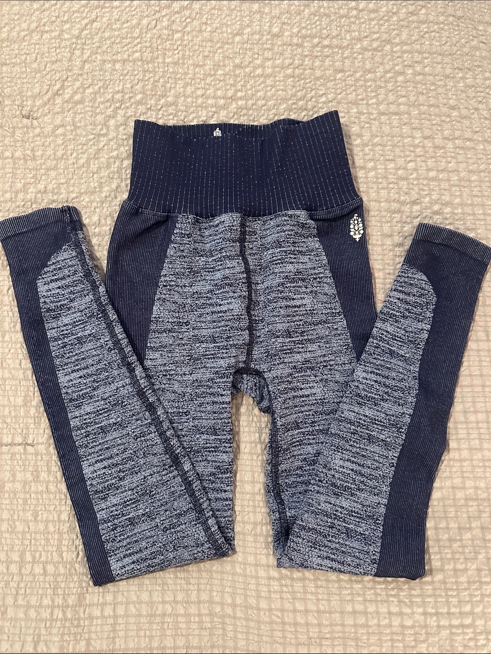 Free Movement Leggings